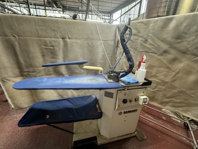 Barbanti ironing table